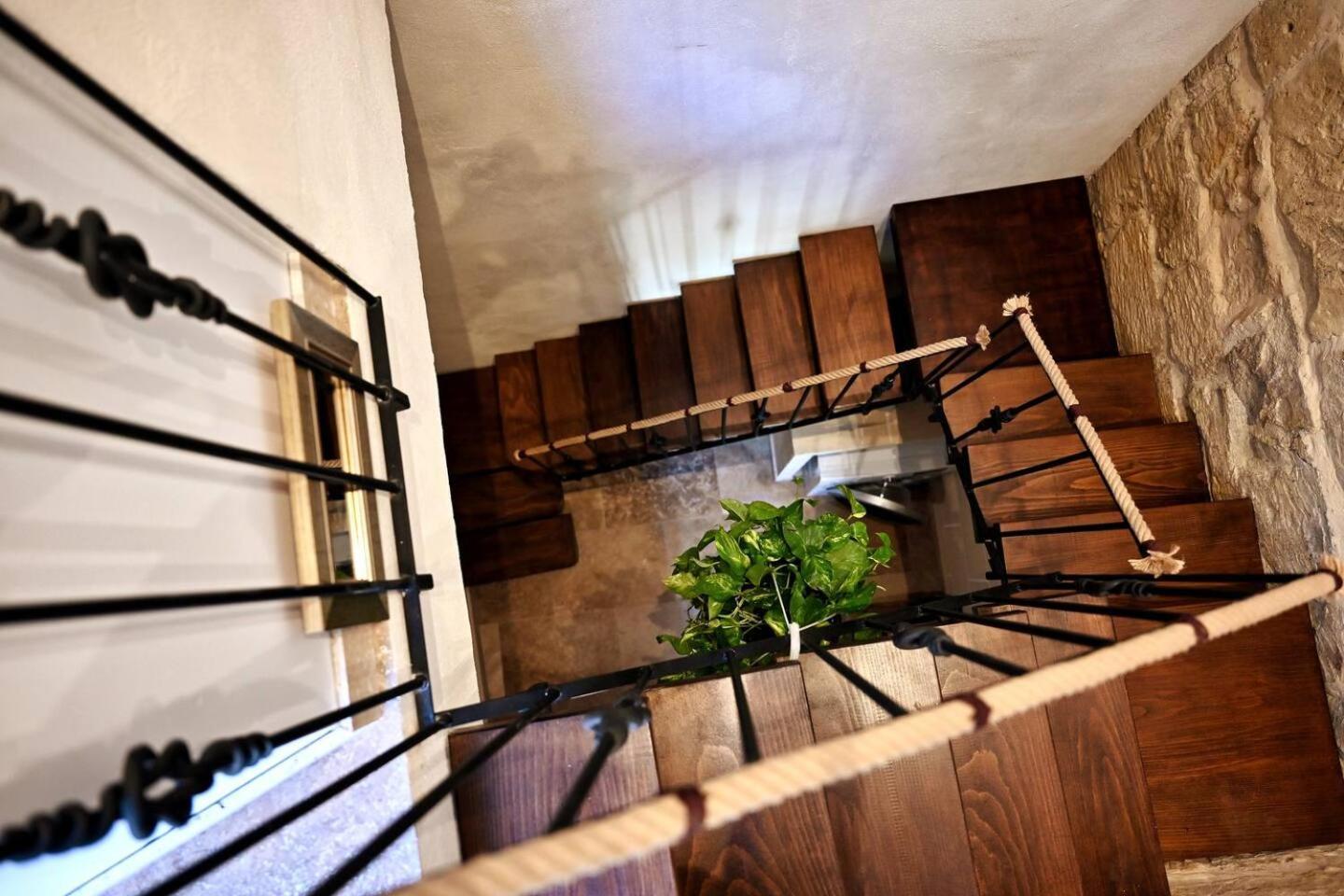 Citadella X Casa Jorge Hotel Виктория Екстериор снимка